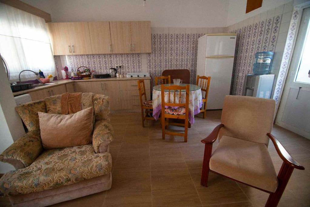 Arsinoe Guest House Famagouste Extérieur photo